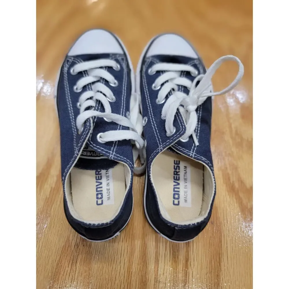 Converse Low Top All Star Ox Navy Blue Sneakers Youth size 1 .. S64